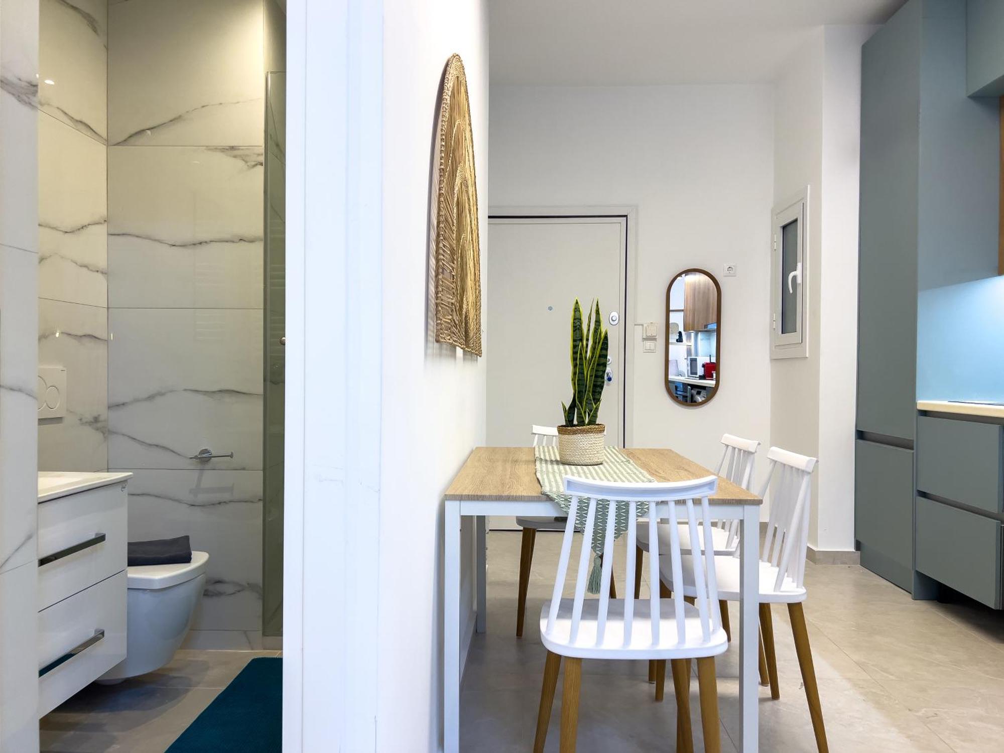 Roomy Home In Ilisia Athena Bagian luar foto