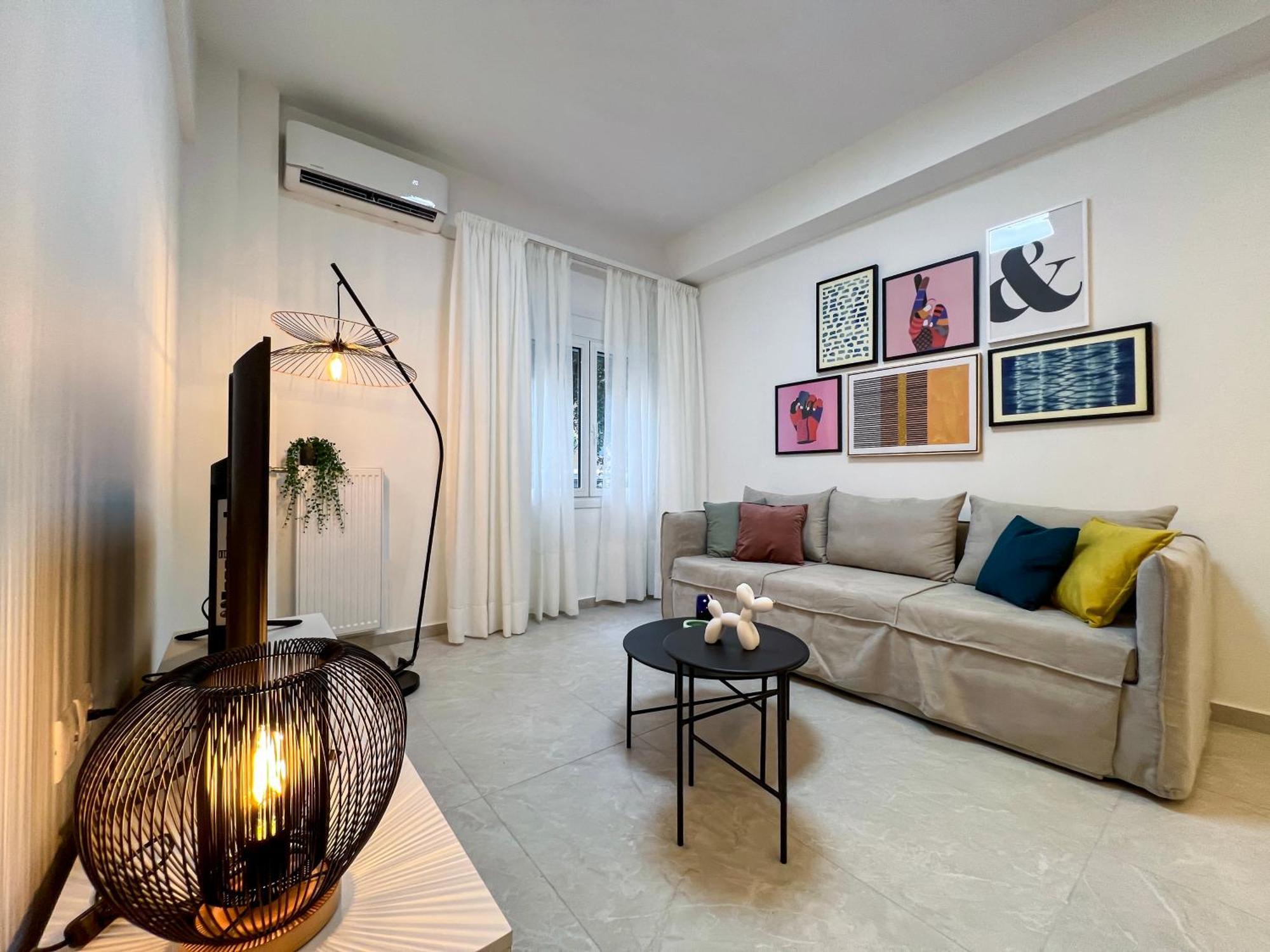 Roomy Home In Ilisia Athena Bagian luar foto