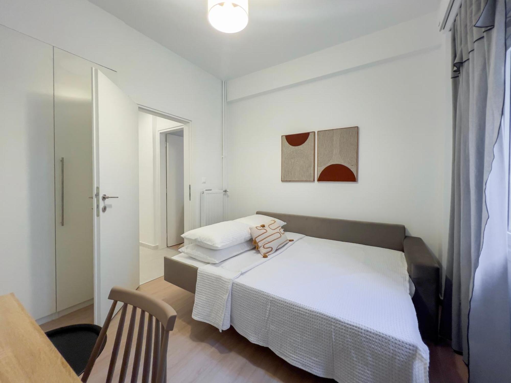 Roomy Home In Ilisia Athena Bagian luar foto